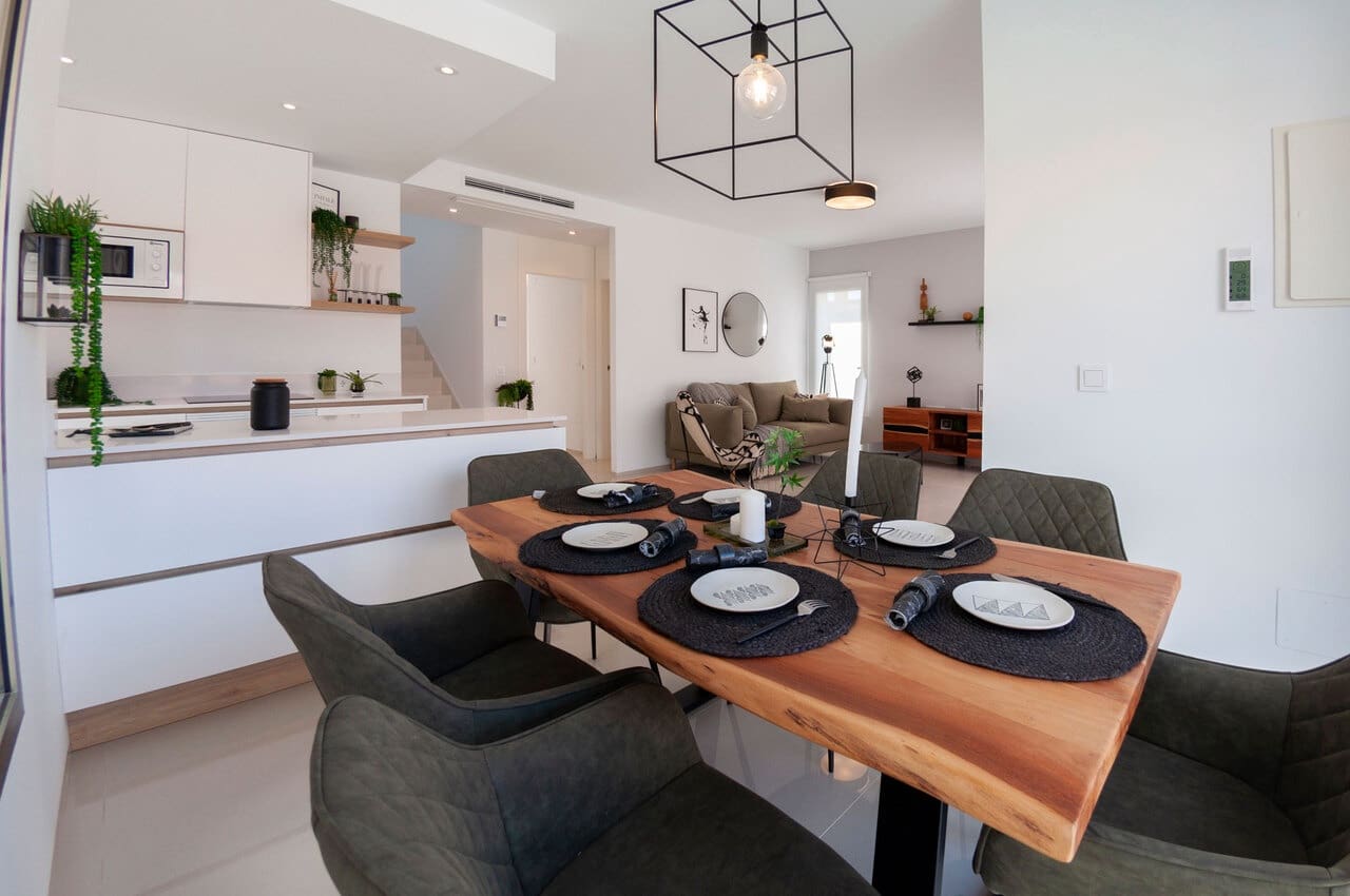 3 Zimmer Villa zu verkaufen in Los Alcazares mit Pool - 539.000 € (Ref: 9148884)