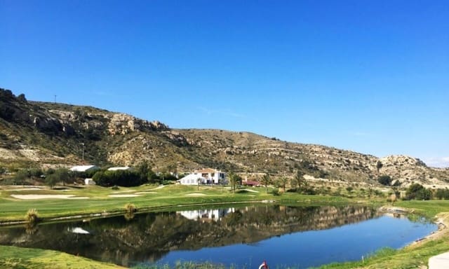 3 sovrum Villa till salu i Monforte del Cid - 895 000 € (Ref: 9148903)