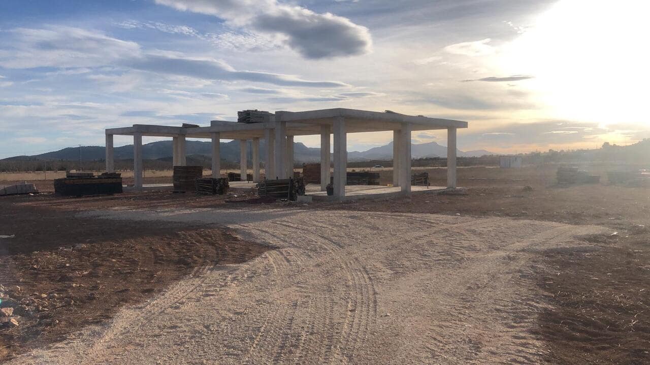 3 sypialnia Willa na sprzedaż w Pinoso z basenem - 299 900 € (Ref: 9148921)