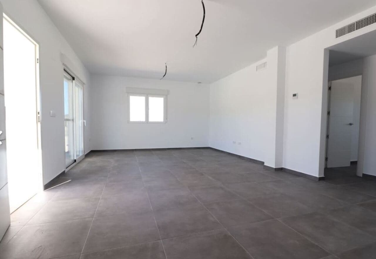 3 Zimmer Villa zu verkaufen in Pinoso mit Pool - 299.900 € (Ref: 9148922)