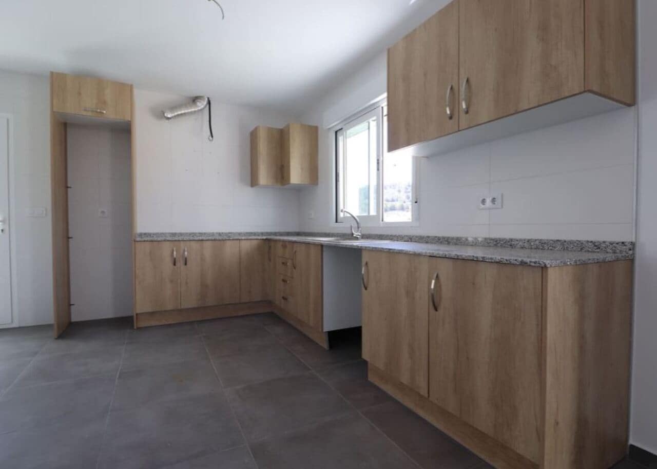 3 Zimmer Villa zu verkaufen in Pinoso mit Pool - 299.900 € (Ref: 9148922)