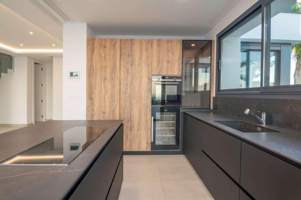 4 soveværelse Villa til salg i Benissa - € 1.395.000 (Ref: 9148945)