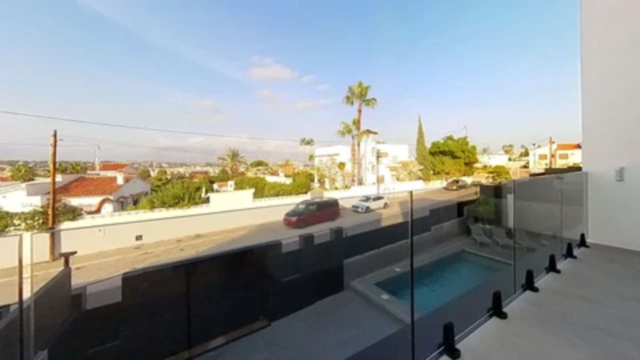 Chalet de 6 habitaciones en Albir en venta con piscina - 2.250.000 € (Ref: 9164925)