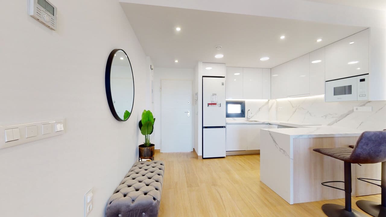 2 bedroom Apartment for sale in Torrevieja - € 269,900 (Ref: 9164926)