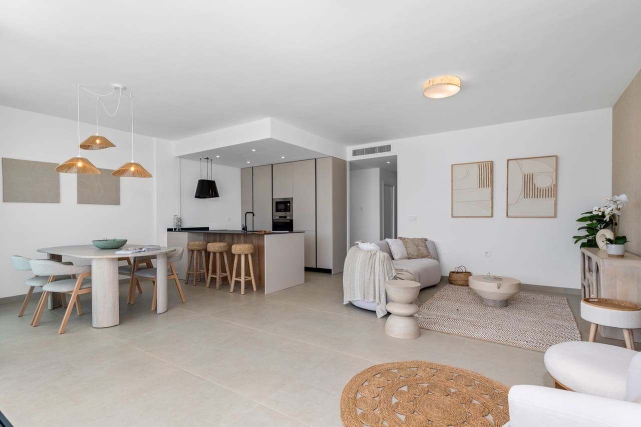 2 slaapkamer Appartement te koop in Los Belones met zwembad - € 280.000 (Ref: 9164949)