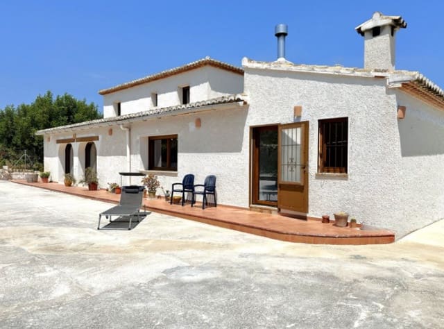 3 slaapkamer Villa te koop in Teulada Pueblo, Teulada-Moraira met garage - € 625.000 (Ref: 9175866)