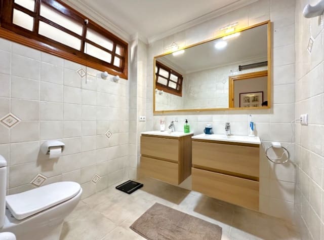 3 slaapkamer Villa te koop in Teulada Pueblo, Teulada-Moraira met garage - € 625.000 (Ref: 9175866)