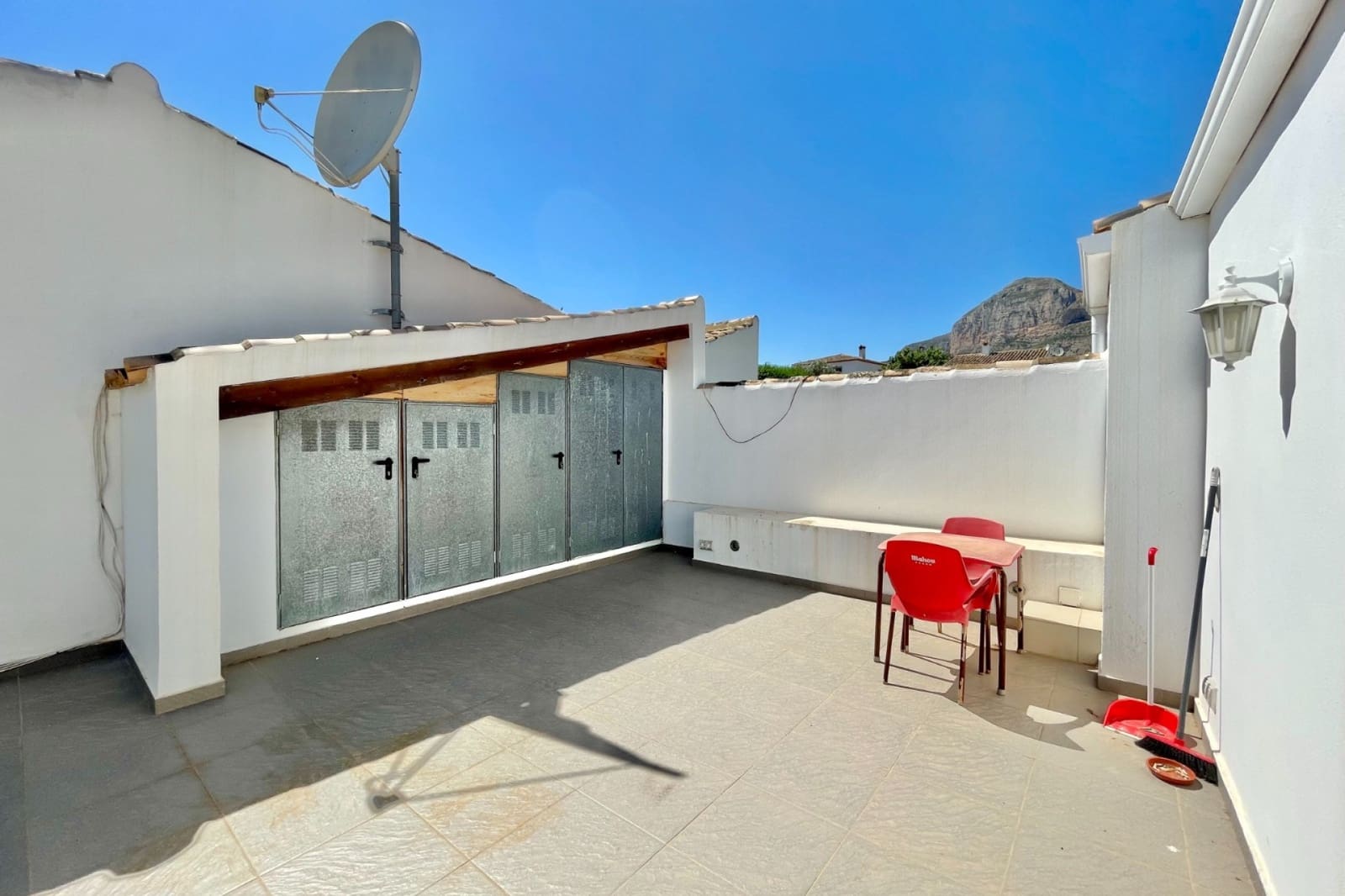 5 soveværelse Villa til salg i Javea / Xabia med swimmingpool - € 845.000 (Ref: 9175871)