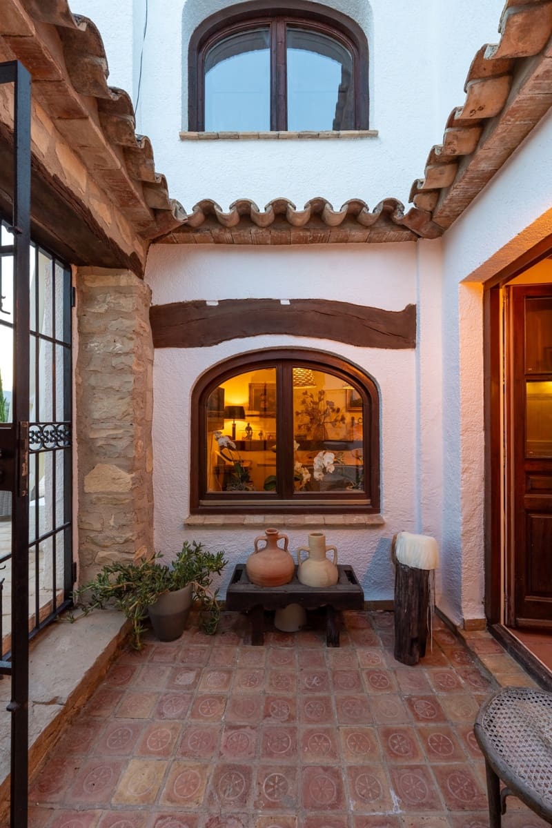 5 slaapkamer Villa te koop in Calpe / Calp - € 850.000 (Ref: 9178042)