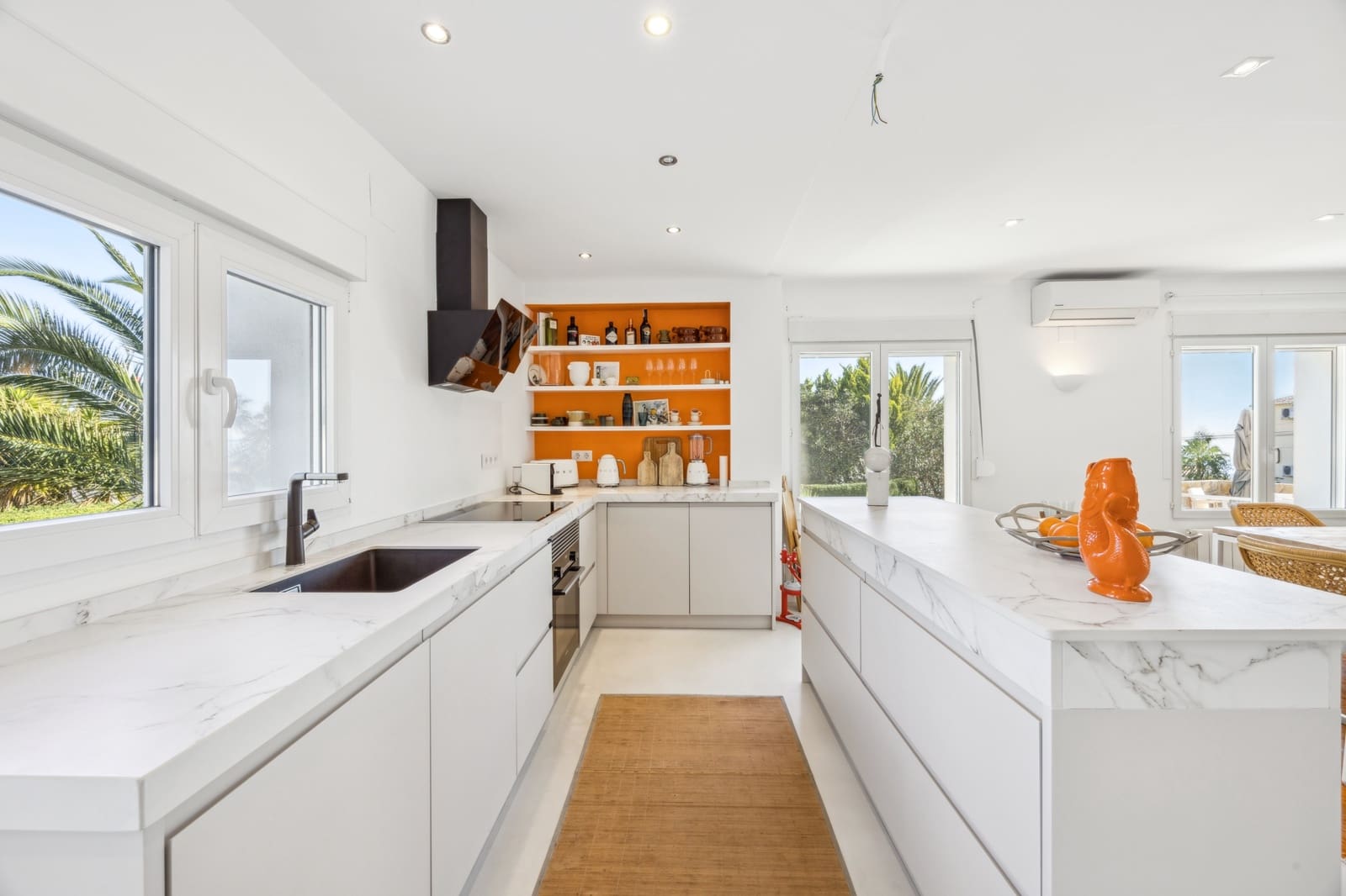 Chalet de 4 habitaciones en Javea / Xàbia en venta con piscina - 980.000 € (Ref: 9178056)