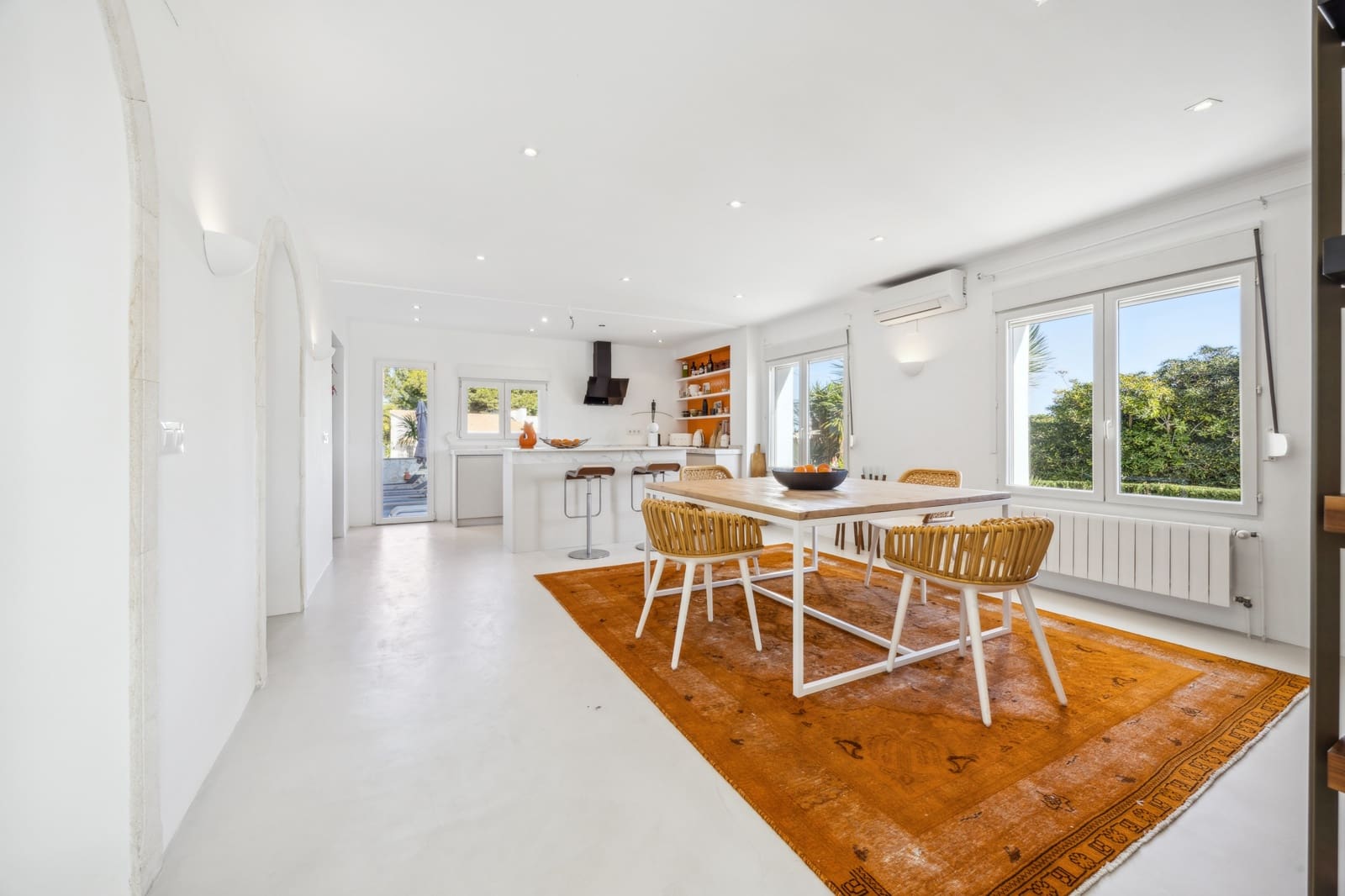 Chalet de 4 habitaciones en Javea / Xàbia en venta con piscina - 980.000 € (Ref: 9178056)