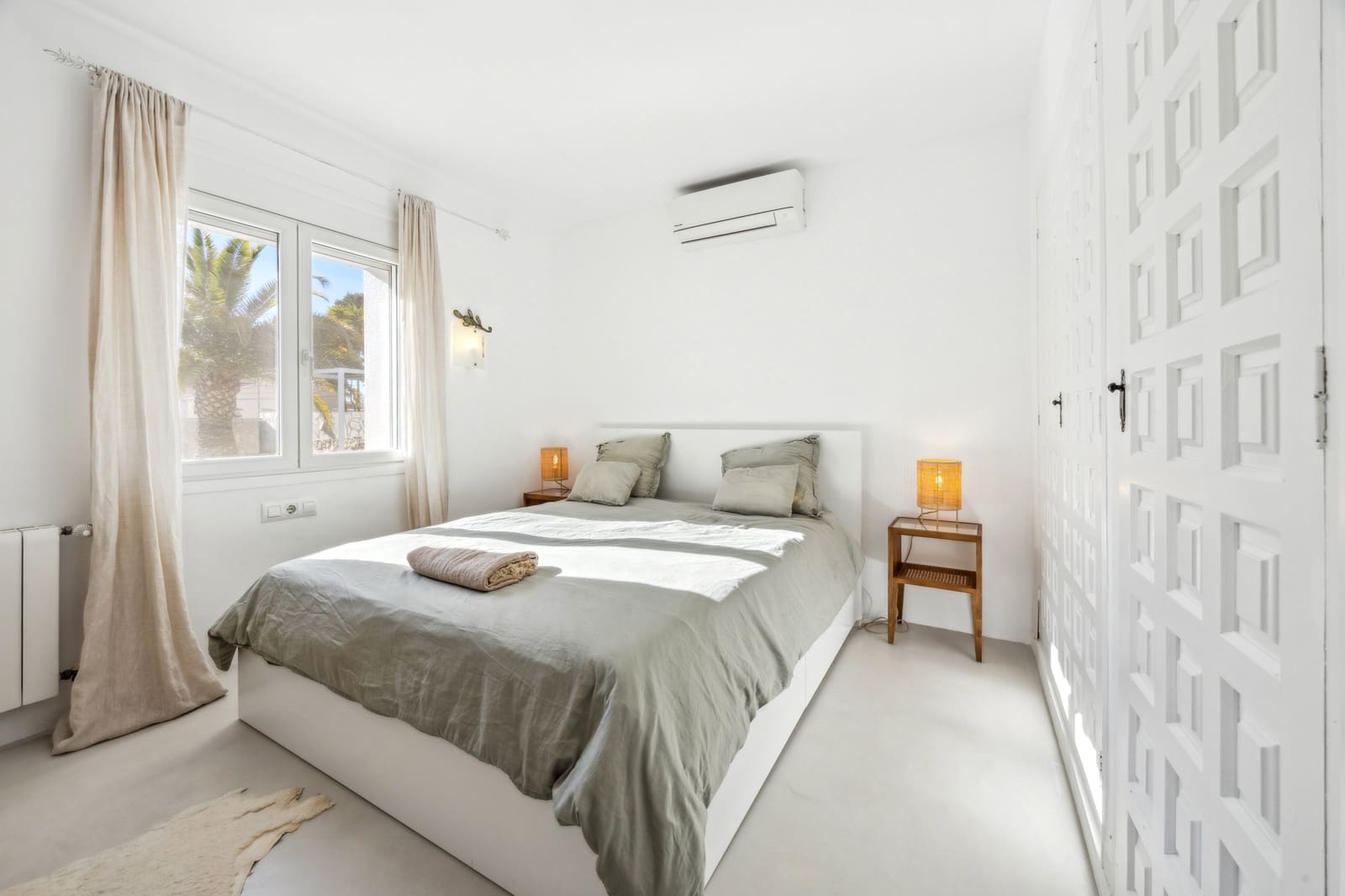 Chalet de 4 habitaciones en Javea / Xàbia en venta con piscina - 980.000 € (Ref: 9178056)