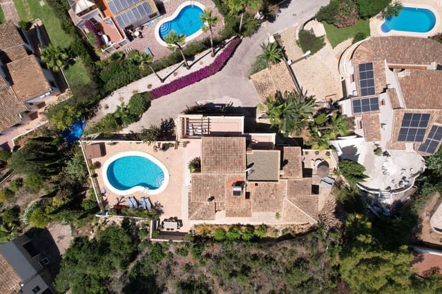 6 sovrum Villa till salu i Cap Martí - El Tossalet - Pinomar, Javea / Xàbia med pool - 1 500 000 € (Ref: 9178057)