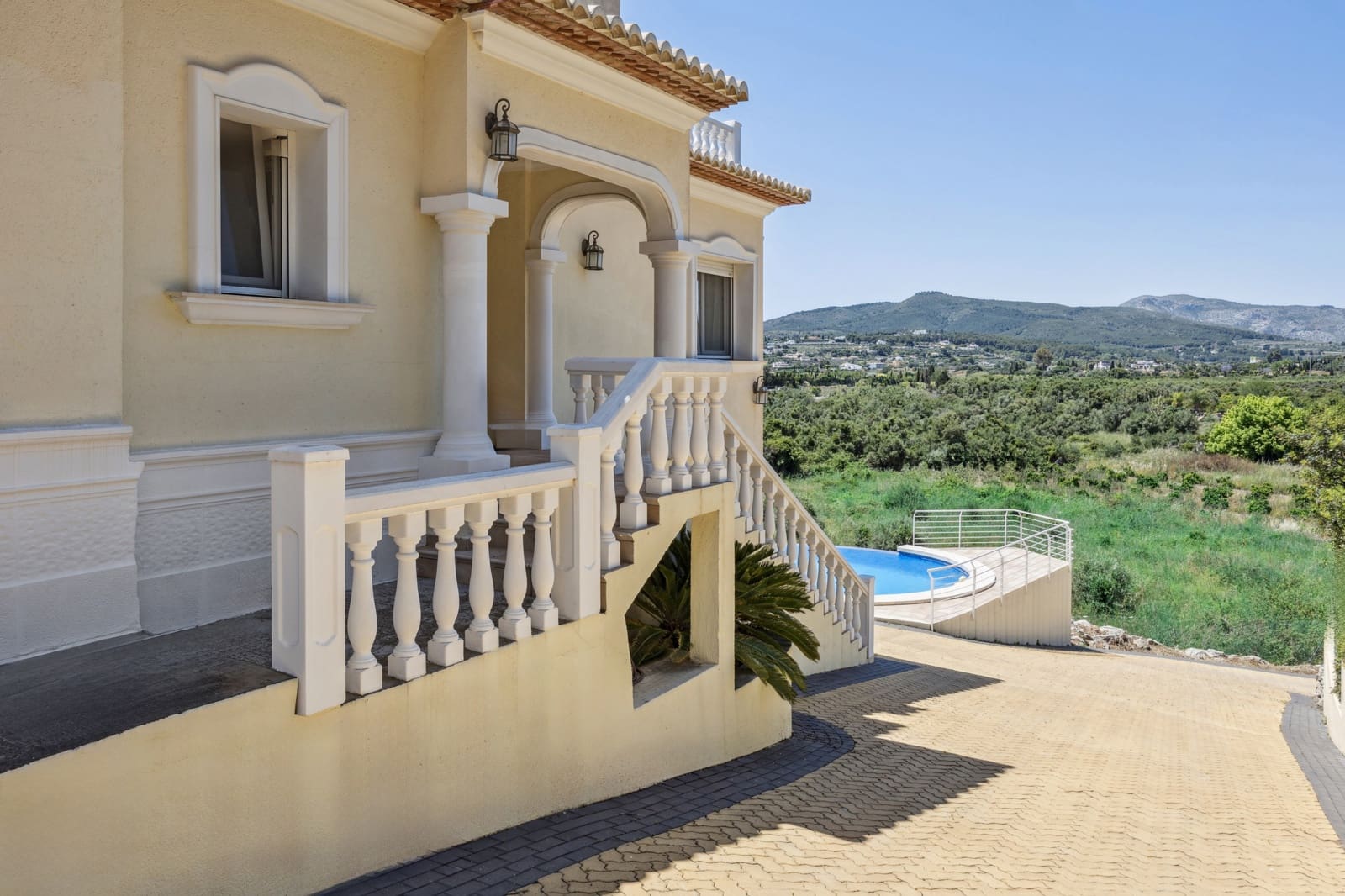 4 soveværelse Villa til salg i Javea / Xabia med swimmingpool - € 849.000 (Ref: 9178062)