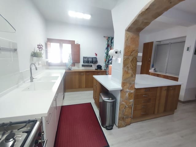 6 soveværelse Villa til salg i Gea y Truyols, Murcia by med swimmingpool - € 600.000 (Ref: 9182076)