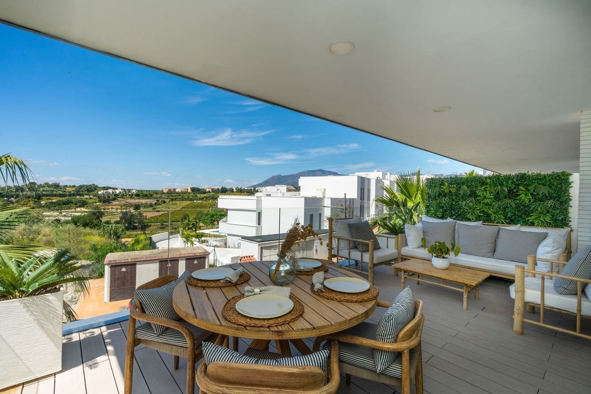 3 soveværelse Byhus til salg i Cancelada med swimmingpool - € 640.000 (Ref: 9182118)