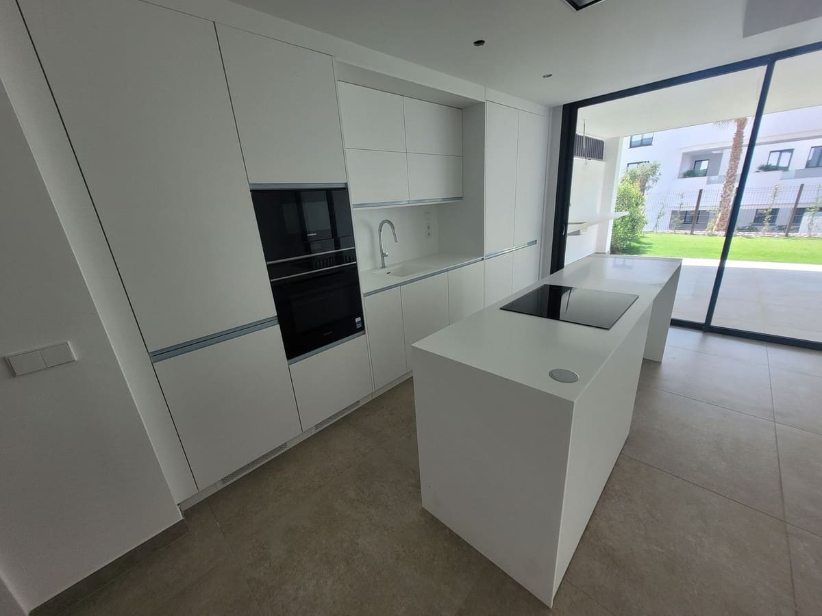 2 soverom Leilighet til salgs i Bel-Air med svømmebasseng - € 630 000 (Ref: 9182124)