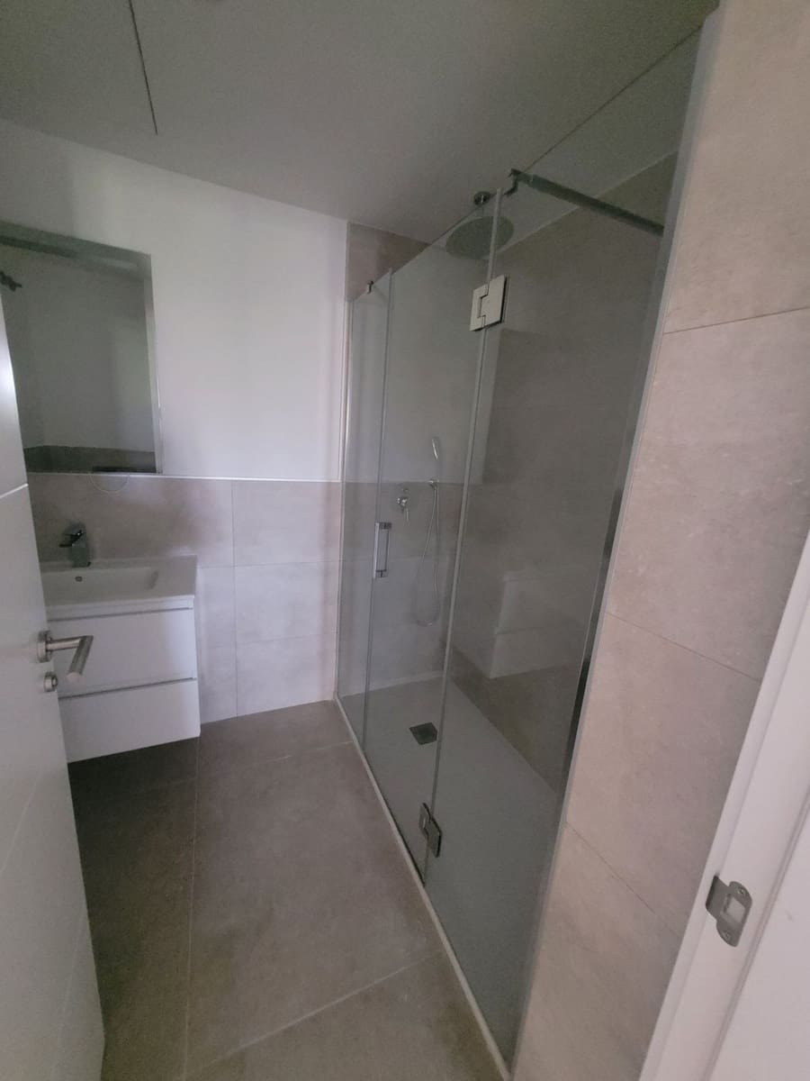 2 soverom Leilighet til salgs i Bel-Air med svømmebasseng - € 630 000 (Ref: 9182124)