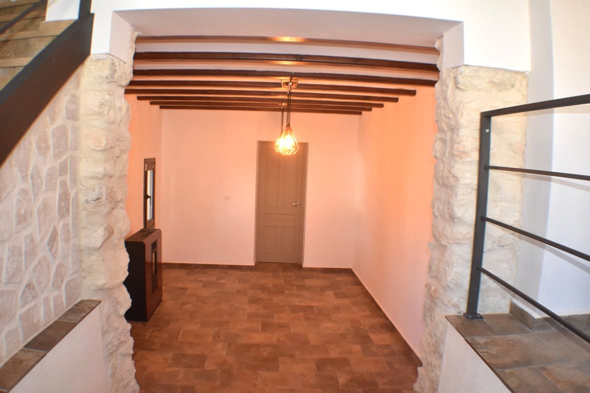 6 sypialnia Willa na sprzedaż w Moraira - 595 000 € (Ref: 9182180)