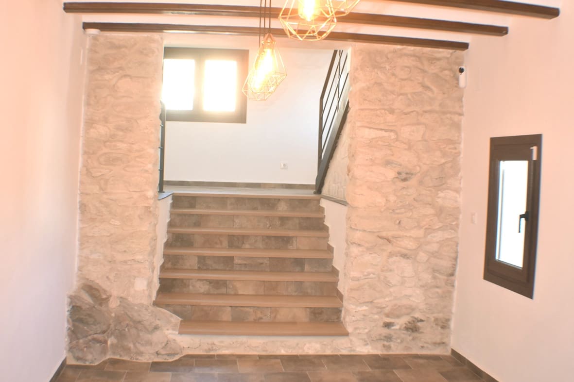 6 sypialnia Willa na sprzedaż w Moraira - 595 000 € (Ref: 9182180)