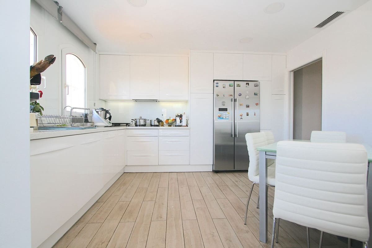 4 soverom Hus til salgs i Fuengirola med svømmebasseng - € 1 050 000 (Ref: 9182200)