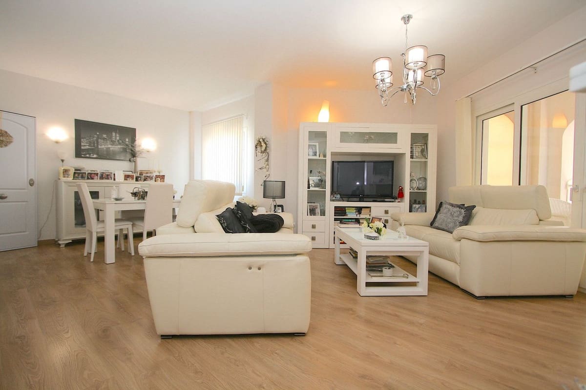 4 soverom Hus til salgs i Fuengirola med svømmebasseng - € 1 050 000 (Ref: 9182200)