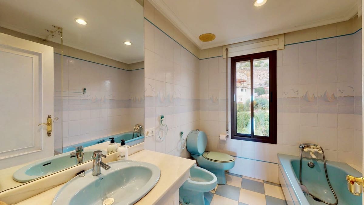 7 camera da letto Villa in vendita in La Capellania con piscina - 1.795.000 € (Rif: 9182213)