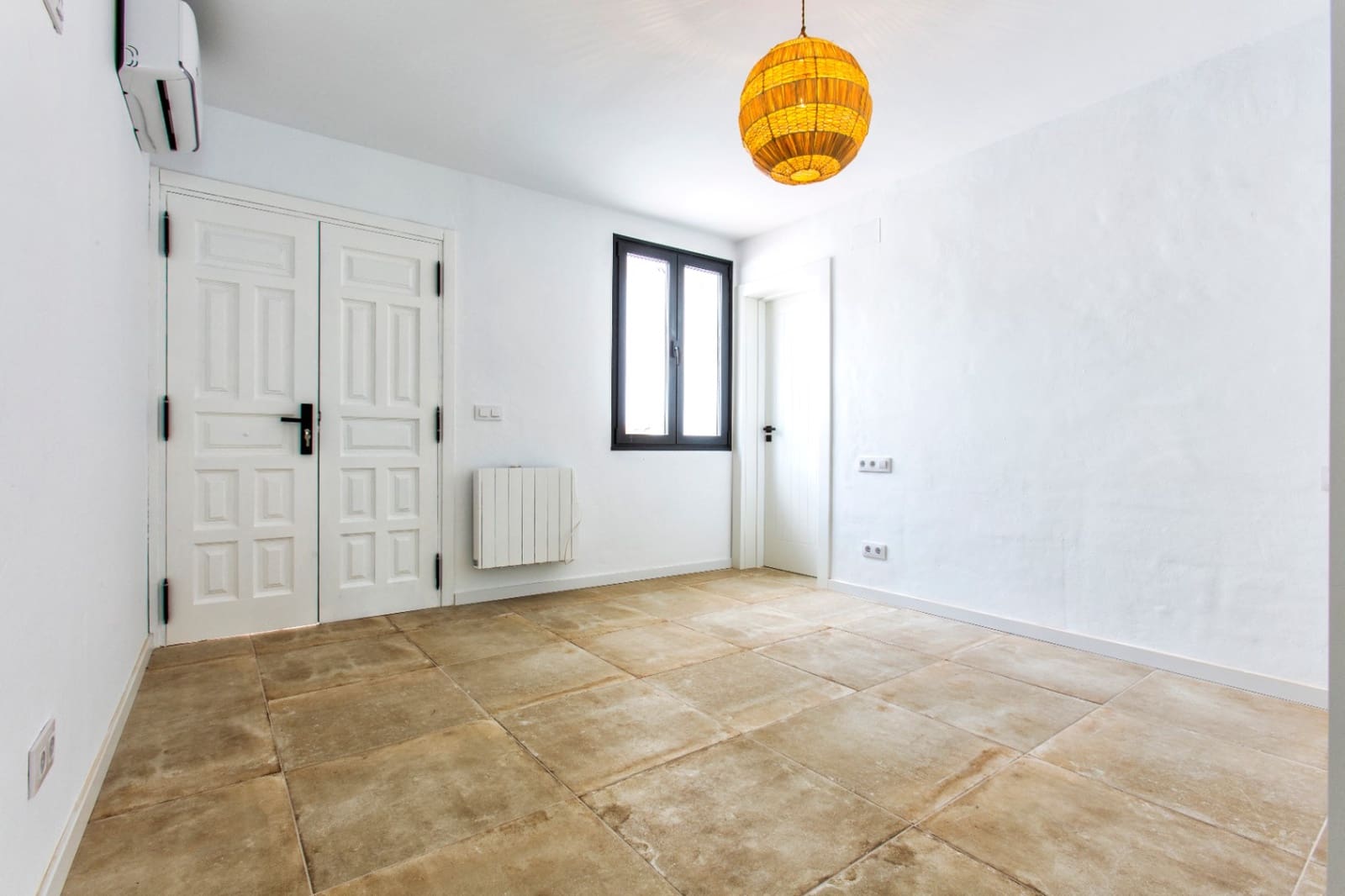 4 soverom Villa til salgs i Benissa med svømmebasseng garasje - € 1 345 000 (Ref: 9182214)