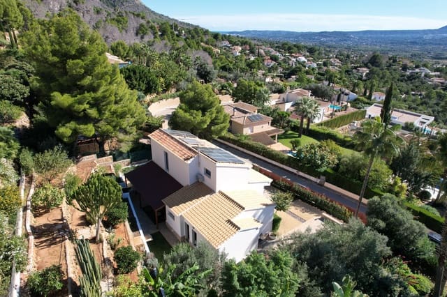 4 soveværelse Villa til salg i Montgó - Ermita, Javea / Xàbia med swimmingpool - € 845.000 (Ref: 9182218)