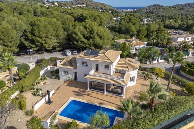 3 soveværelse Villa til salg i Partides comunes - Adsubia, Javea / Xàbia med swimmingpool - € 899.000 (Ref: 9182221)