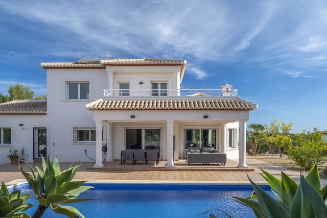 3 soveværelse Villa til salg i Partides comunes - Adsubia, Javea / Xàbia med swimmingpool - € 899.000 (Ref: 9182221)