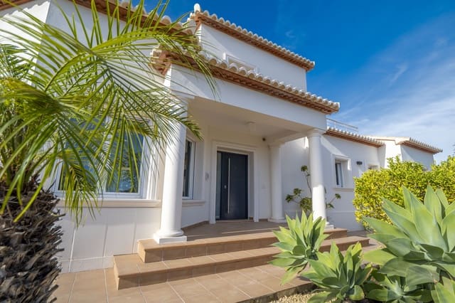 3 soveværelse Villa til salg i Partides comunes - Adsubia, Javea / Xàbia med swimmingpool - € 899.000 (Ref: 9182221)