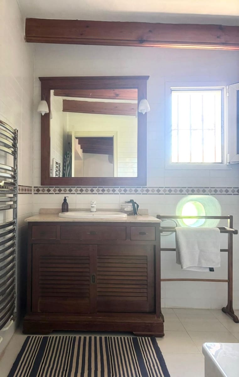 4 slaapkamer Finca/Landhuis te koop in Benitachell / Benitatxell - € 675.000 (Ref: 9182229)