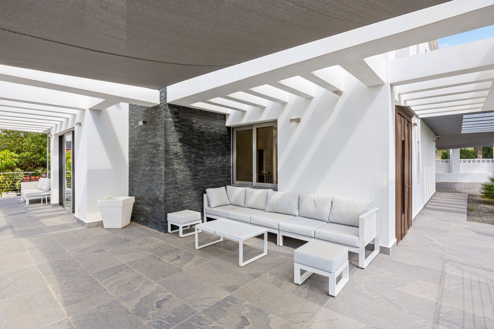 4 quarto Moradia para venda em La Nucia com piscina - 1 495 000 € (Ref: 9182243)