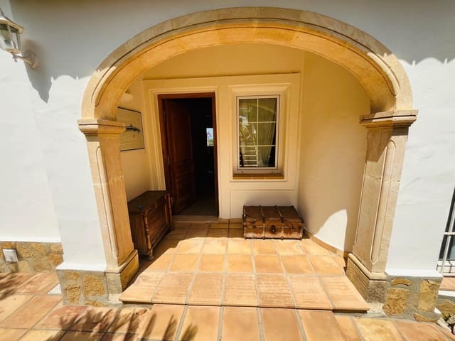 5 bedroom Villa for sale in La Granadella  - Costa Nova, Javea / Xàbia - € 1,450,000 (Ref: 9182253)