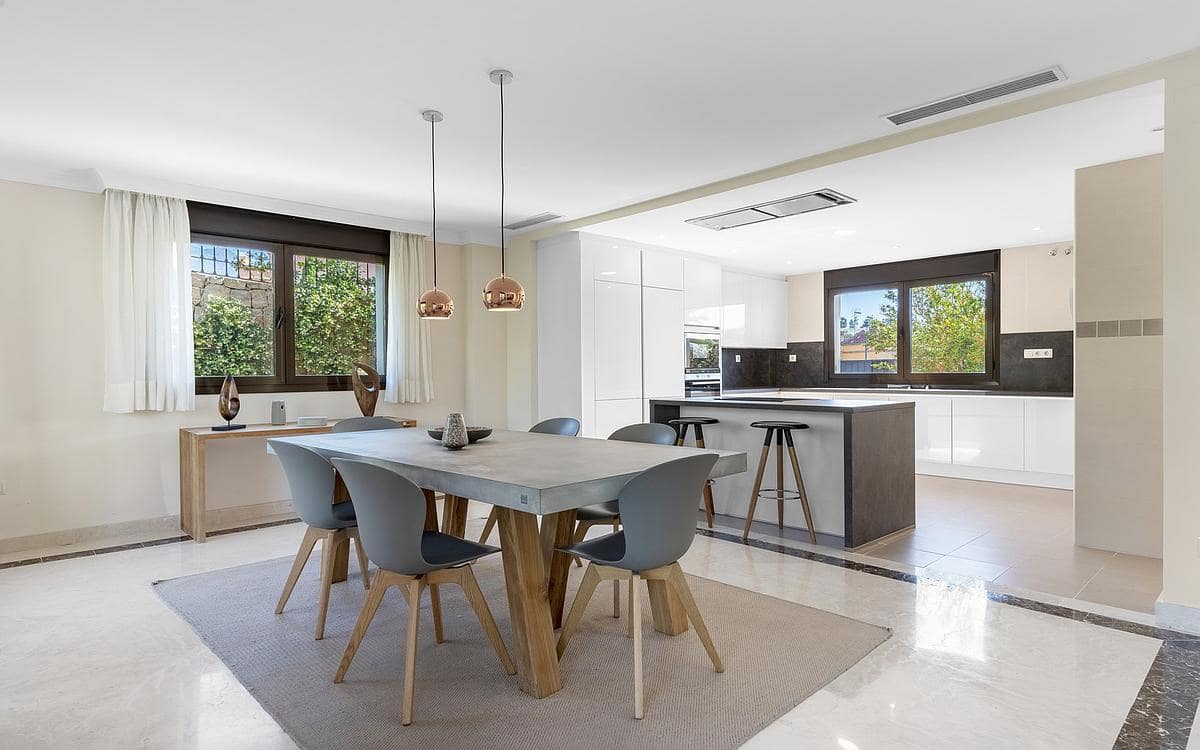 3 soverom Villa til salgs i Estepona med svømmebasseng - € 756 413 (Ref: 9182257)