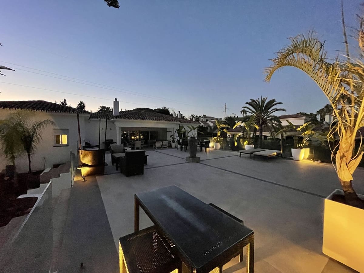 10 soveværelse Villa til salg i Atalaya-Isdabe med swimmingpool - € 4.200.000 (Ref: 9182264)