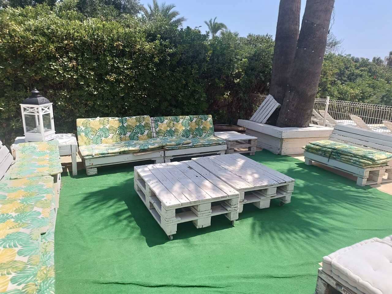 7 bedroom Villa for sale in Los Alcazares with pool - € 1,050,000 (Ref: 9182266)