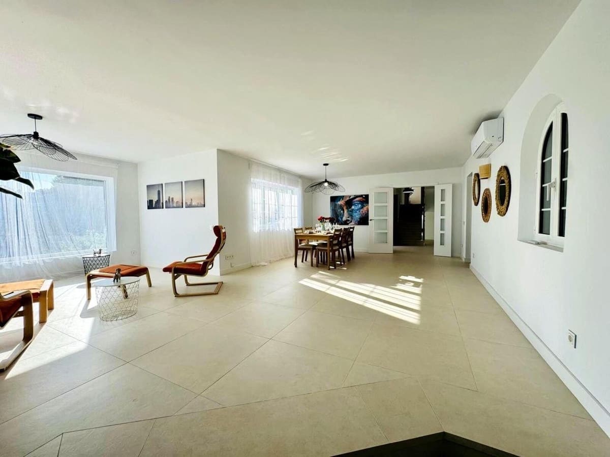 3 quarto Moradia para venda em Mijas com piscina - 1 380 000 € (Ref: 9182288)