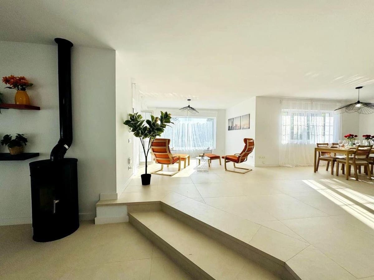 3 quarto Moradia para venda em Mijas com piscina - 1 380 000 € (Ref: 9182288)