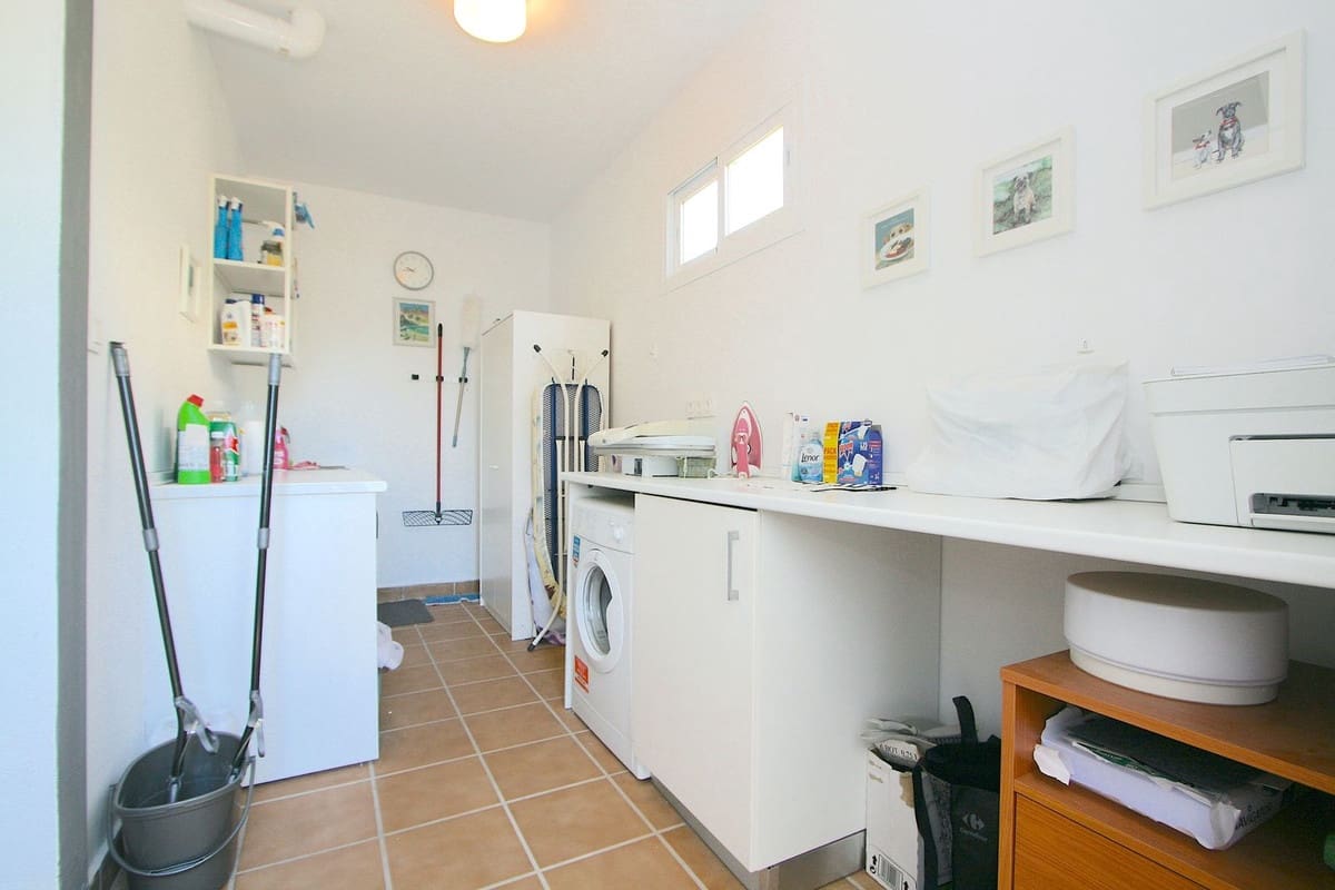 5 soveværelse Villa til salg i Mijas Golf med swimmingpool - € 1.250.000 (Ref: 9182294)