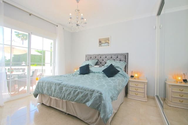 5 sypialnia Willa na sprzedaż w Mijas Golf, Mijas z basenem - 1 250 000 € (Ref: 9182294)