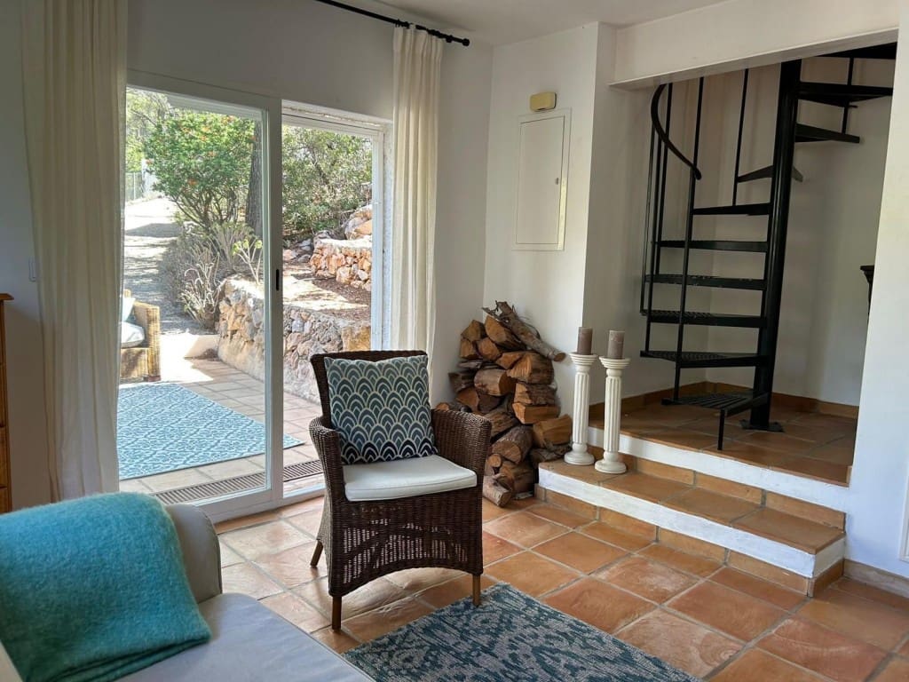 5 bedroom Villa for sale in Altea with pool garage - € 750,000 (Ref: 9182306)