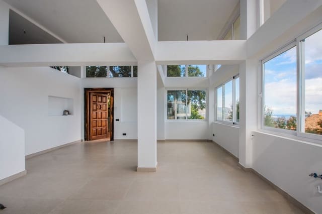 3 makuuhuone Huoneisto myytävänä paikassa La Mairena, Ojen mukana uima-altaan - 950 000 € (Ref: 9182342)