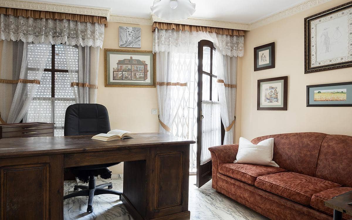 8 soverom Hus til salgs i San Pedro de Alcantara - € 849 500 (Ref: 9182343)