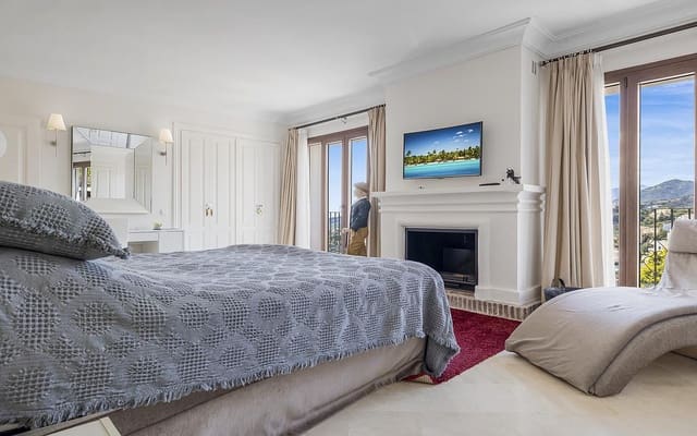 5 soveværelse Byhus til salg i Benahavís pueblo, Benahavís med swimmingpool garage - € 1.095.000 (Ref: 9182347)