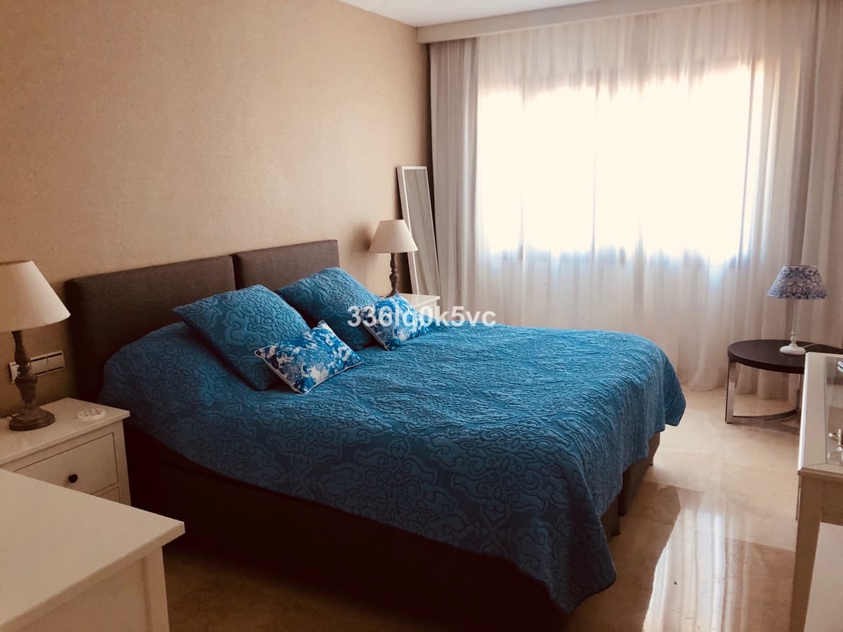 5 slaapkamer Villa te koop in Benahavis met zwembad - € 1.795.000 (Ref: 9182352)