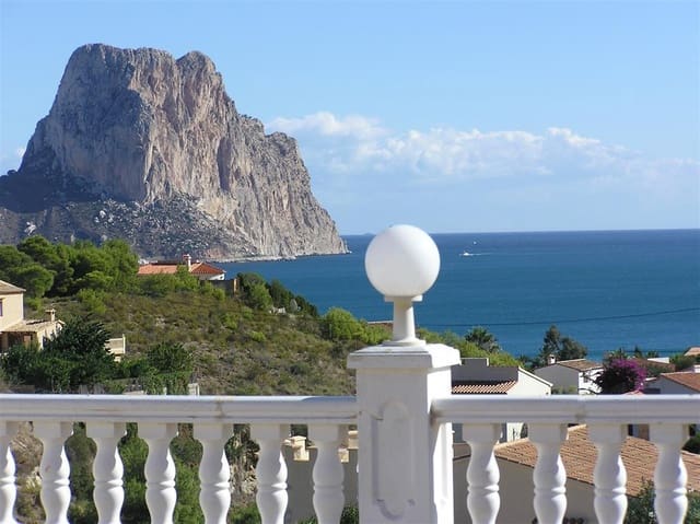 5 sypialnia Willa na sprzedaż w Canuta, Calpe / Calp z basenem garażem - 895 000 € (Ref: 9182386)