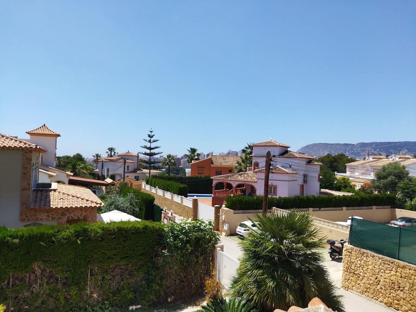 6 soveværelse Villa til salg i Calpe / Calp med swimmingpool garage - € 1.150.000 (Ref: 9182397)