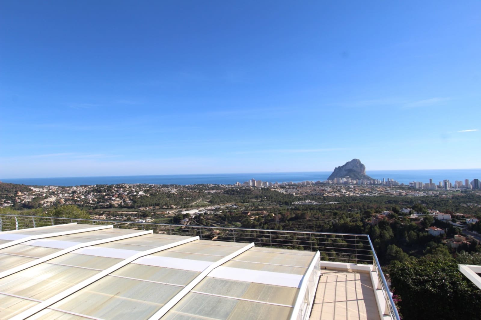 8 makuuhuone Huvila myytävänä paikassa Calpe / Calp mukana uima-altaan 
autotalli - 1 450 000 € (Ref: 9182398)